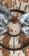 Load image into Gallery viewer, Vintage Metal Plate Rack