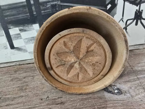 Antique Wood Round Butter Mold ~ Flower