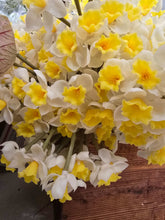Load image into Gallery viewer, Faux Sunshine Yellow Easter Narcissus Flower Bunch