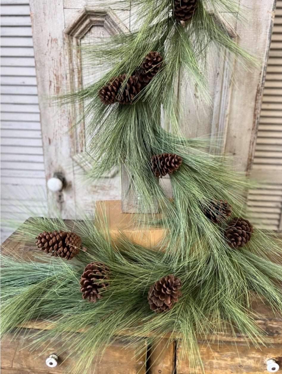 Christmas Long Needle Pine 6 FT Garland | Vintage Character