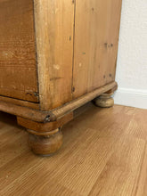 Load image into Gallery viewer, Antique English Pine Dresser