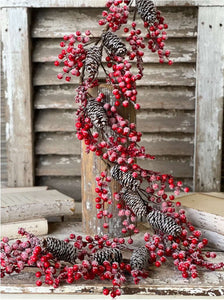 Red Berry Mantle Garland