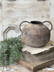 Metal Carlo Vase Vessel