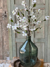 Load image into Gallery viewer, Day Drift White Dogwood Stem Bundle