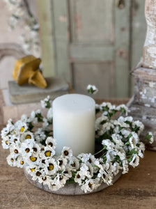 Fairchild Daisy Candle Ring 14"