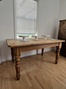 Antique English Pine Table