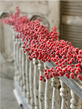 Load image into Gallery viewer, Christmas Resplendent Red Berries Garland 5Ft