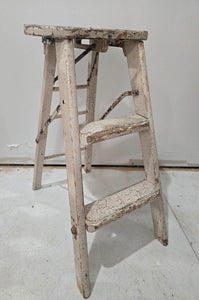 Antique Chippy Stool ~ White